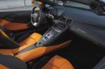 Lamborghini Aventador LP700-4 Roadster 2012 года